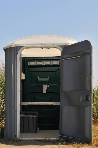 Best Portable bathroom rental  in Center, TX